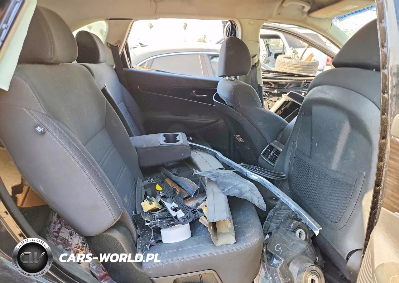 2019 Kia Sorento Lx VIN:5XYPG4A31KG451963 - 11