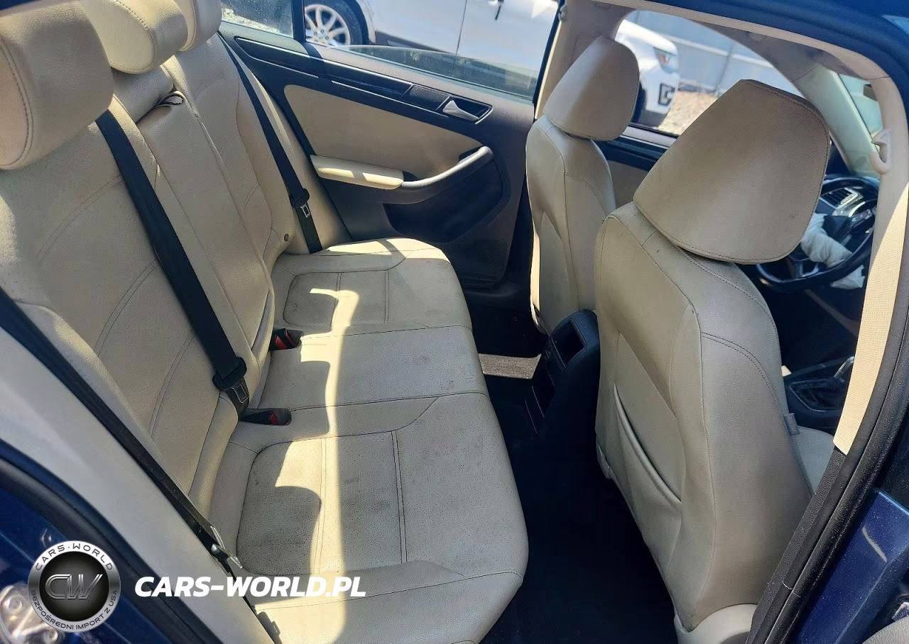 2017 Volkswagen Jetta Sel VIN:3VWL17AJ4HM410980 - 10