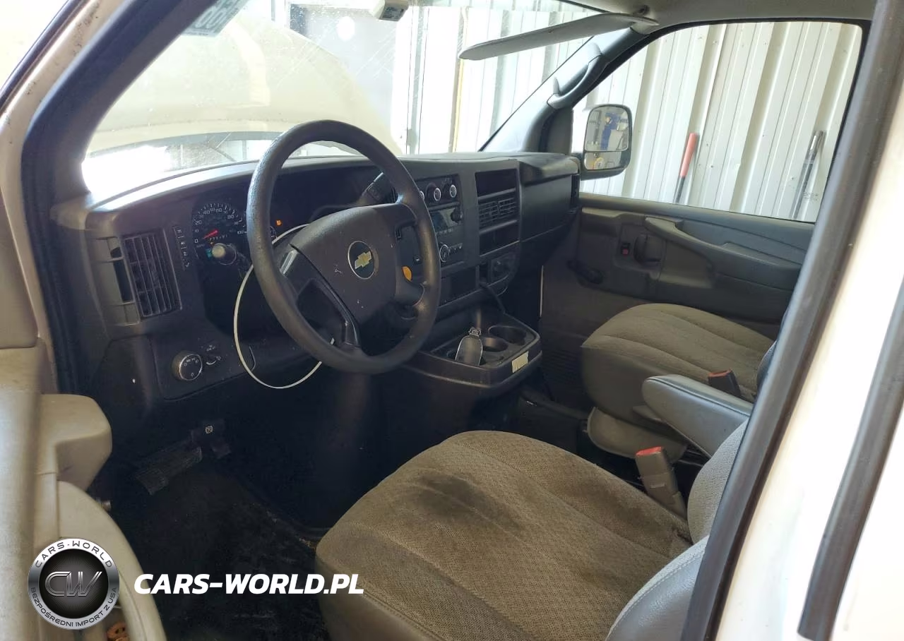 2013 Chevrolet Express G2500 VIN:1GCWGFBA9D1118143 - 8