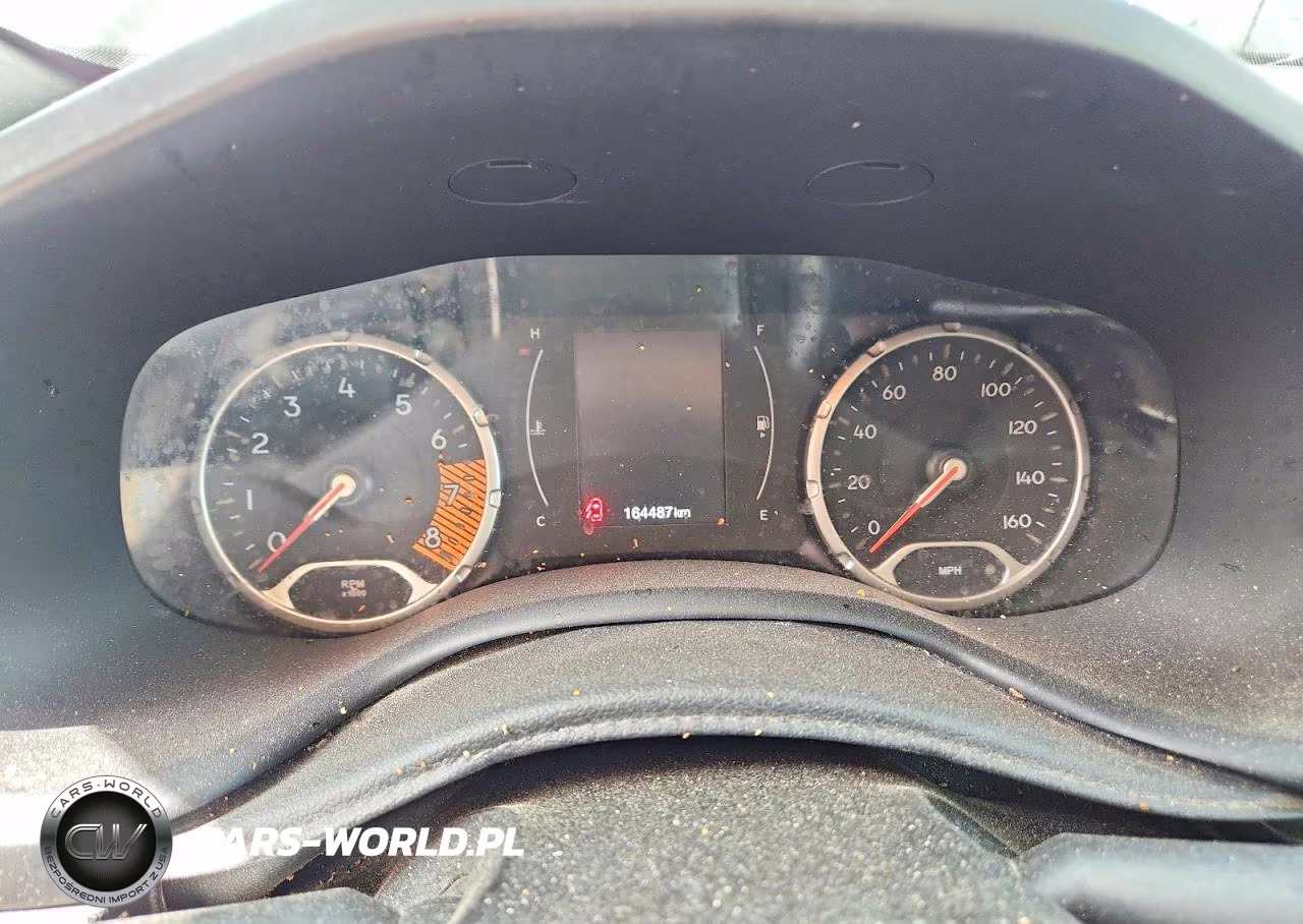 2019 Jeep Renegade Latitude VIN:ZACNJBBB3KPK30493 - 9