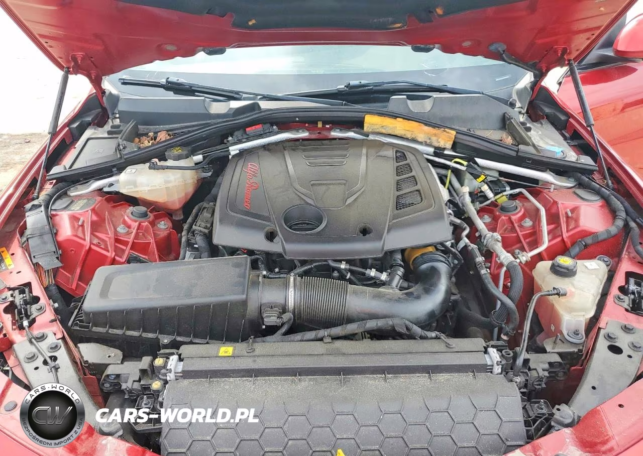2017 Alfa Romeo Giulia Ti VIN:ZARFAECN1H7561781 - 11