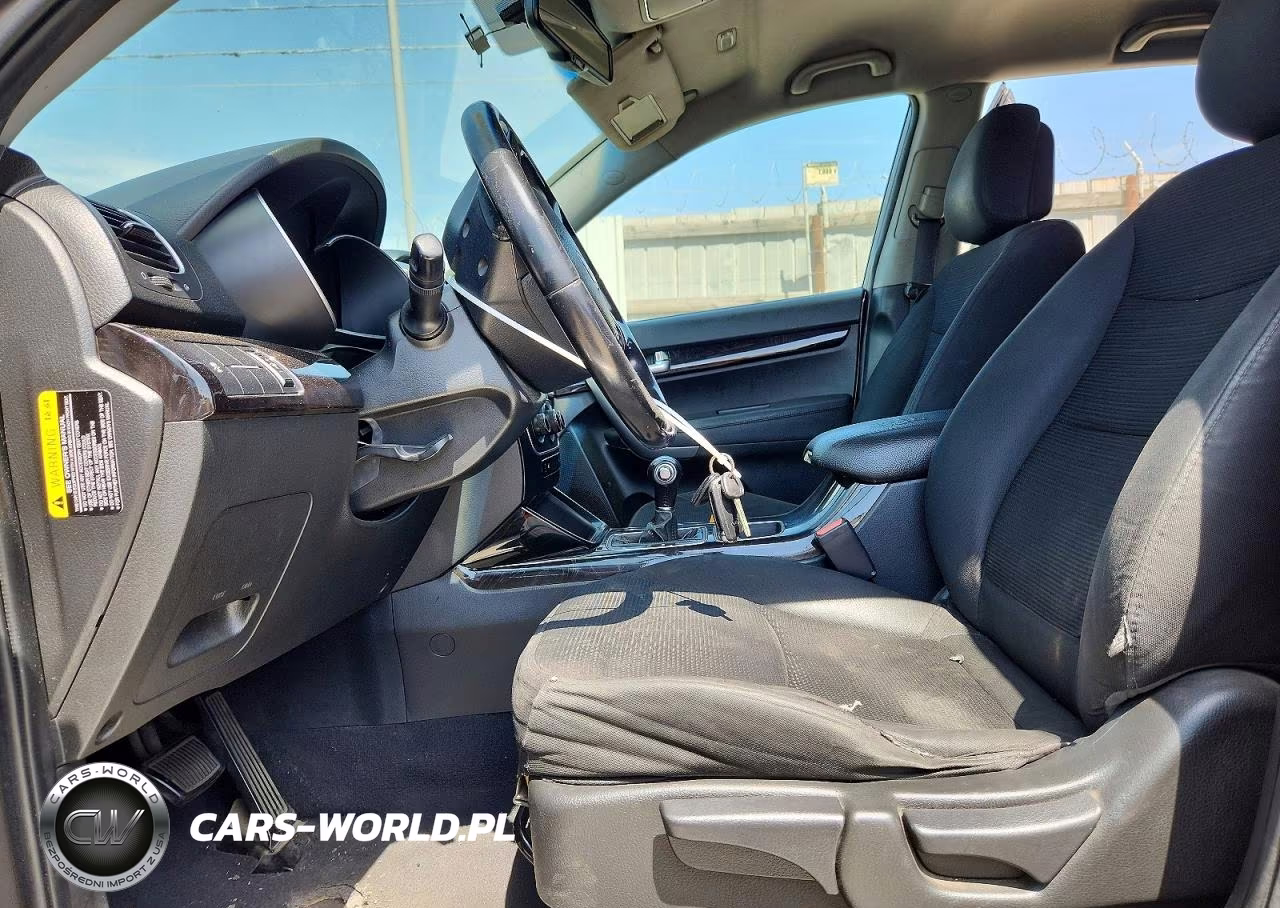 2015 Kia Sorento Lx VIN:5XYKT4A68FG557154 - 7