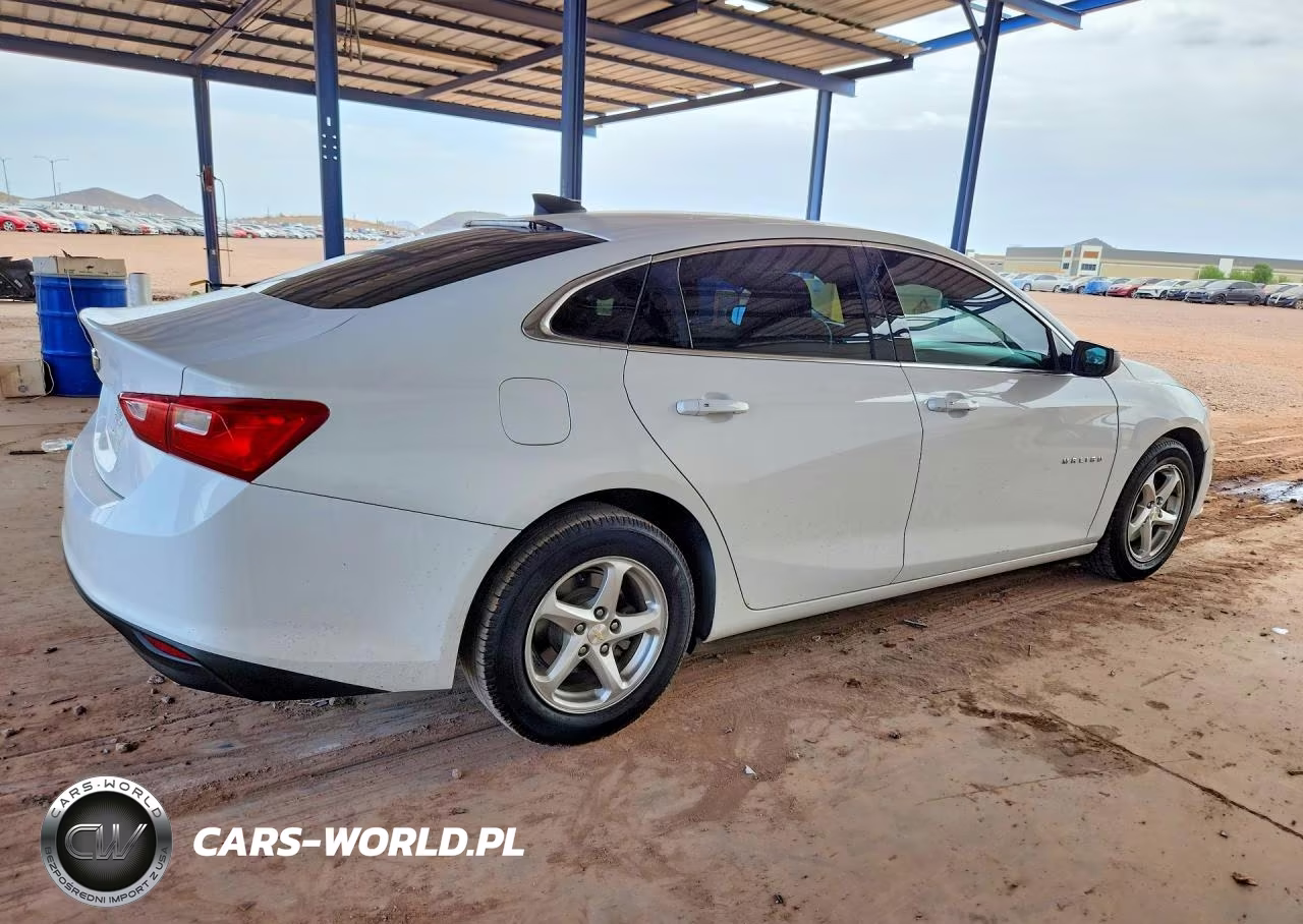 2018 Chevrolet Malibu Ls VIN:1G1ZB5ST1JF179615 - 3