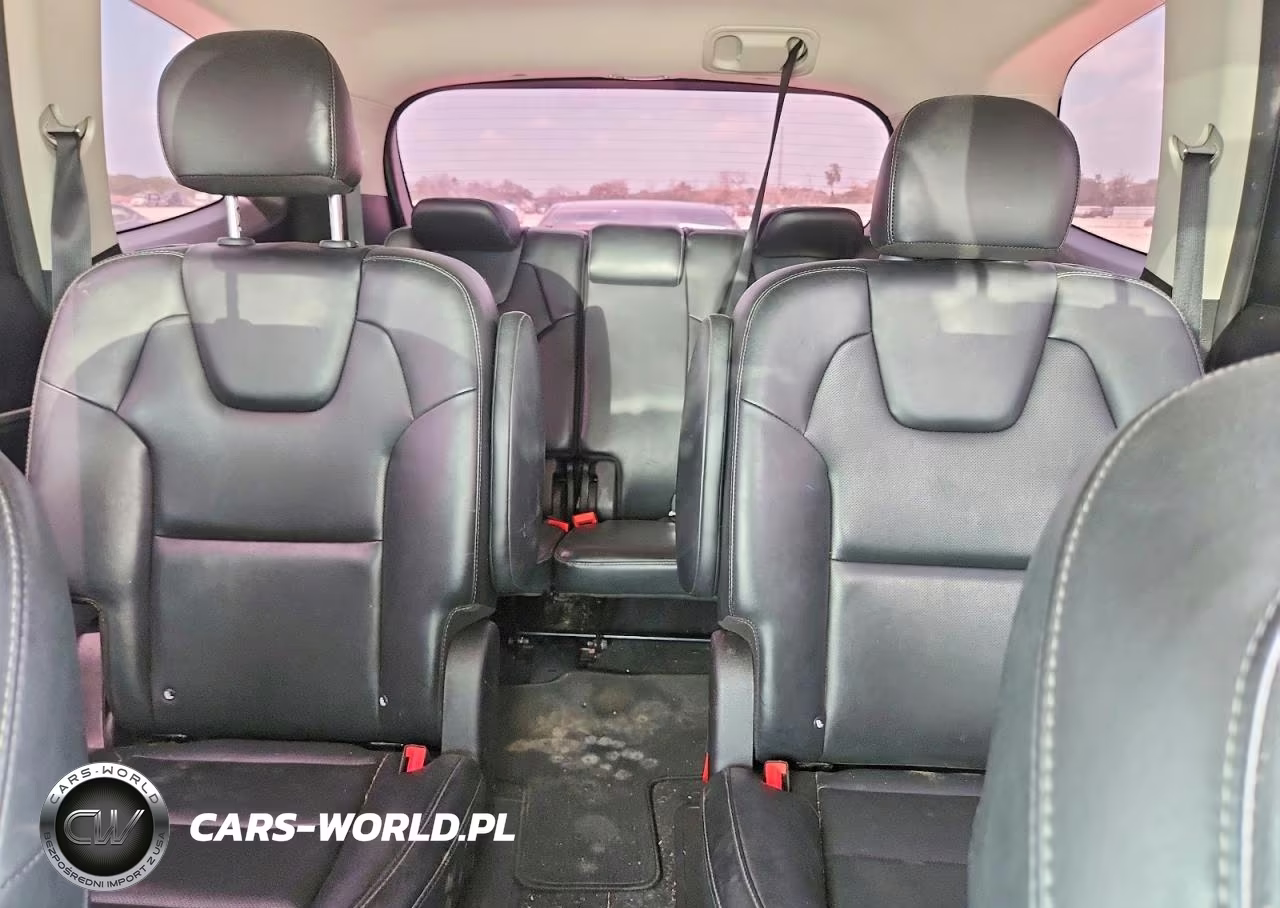 2020 Kia Telluride S VIN:5XYP6DHC2LG089720 - 10