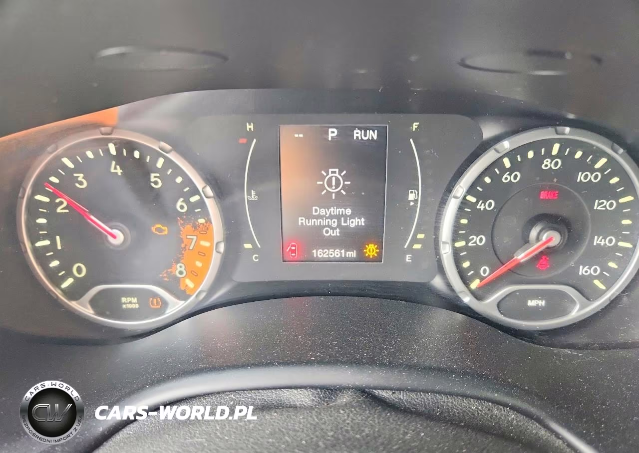 2015 Jeep Renegade Latitude VIN:ZACCJABT0FPB76022 - 10