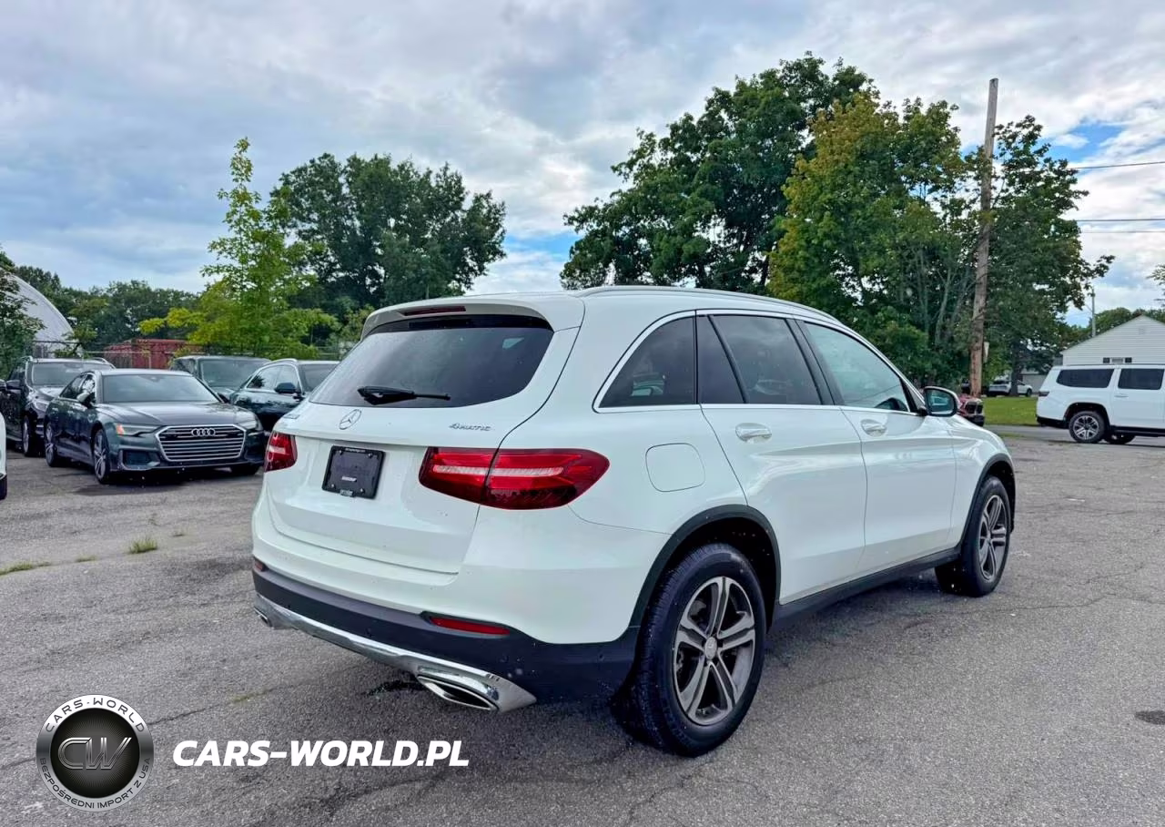 2017 Mercedes-Benz Glc 300 4Matic VIN:WDC0G4KB9HF121131 - 4