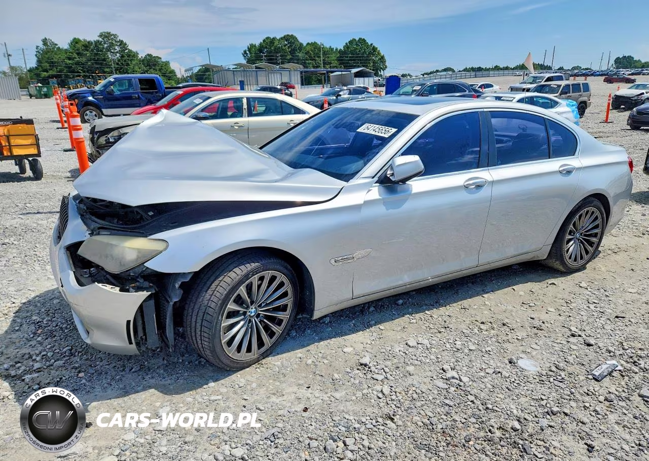 2012 BMW 740 I