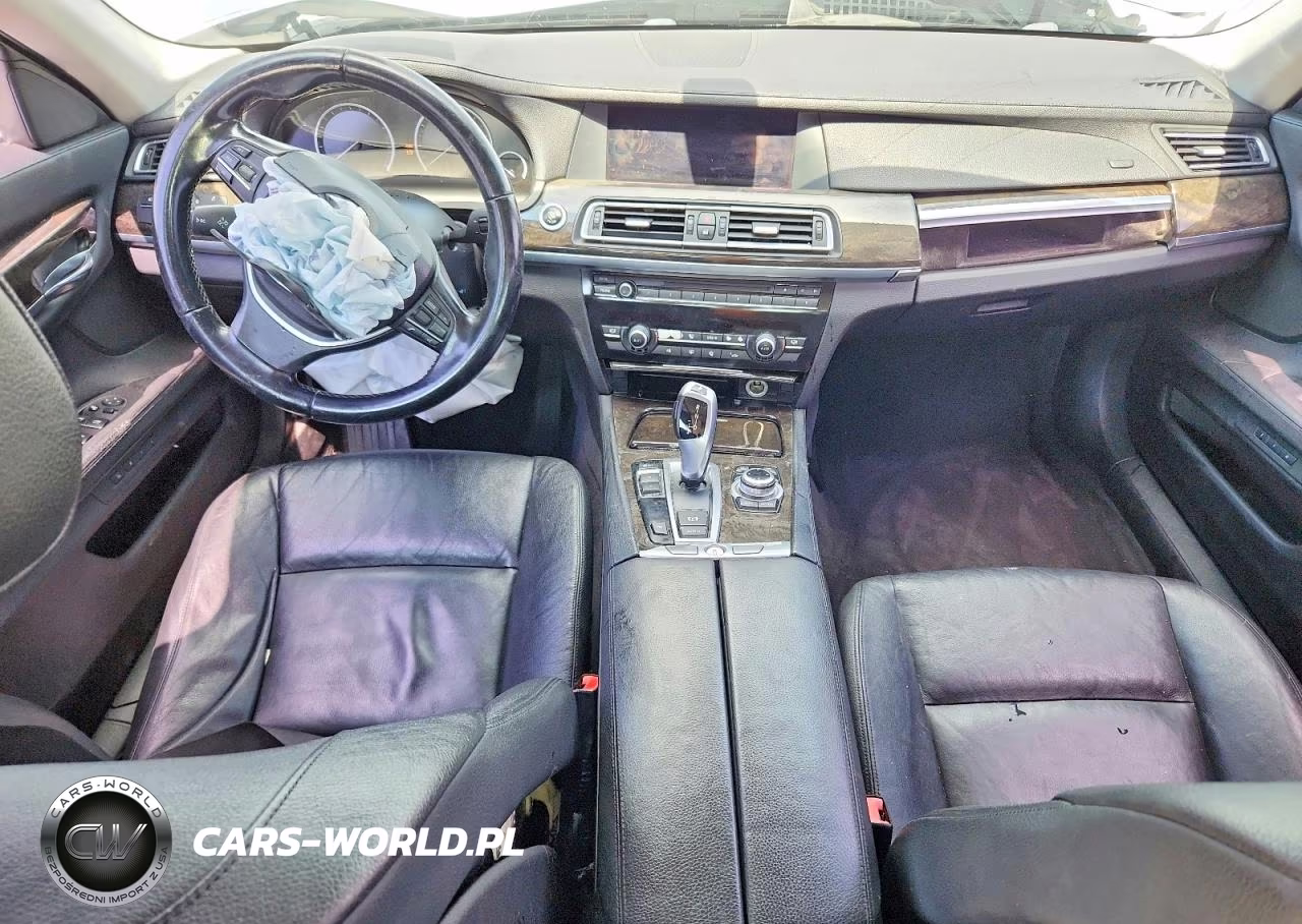 2012 BMW 740 I VIN:WBAKA4C58CDS99428 - 8