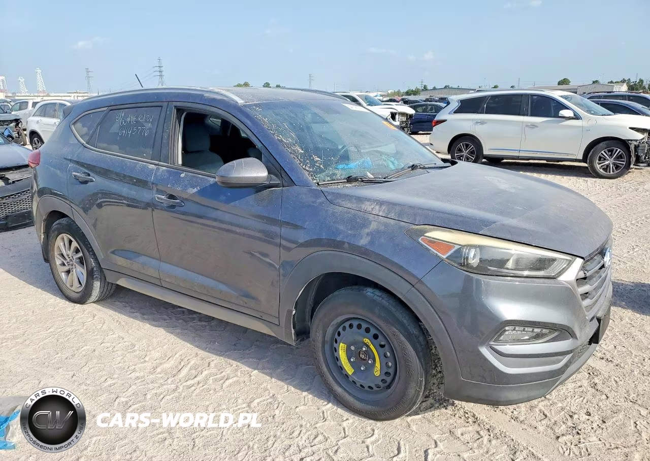 2017 Hyundai Tucson Se VIN:KM8J33A44HU266166 - 4