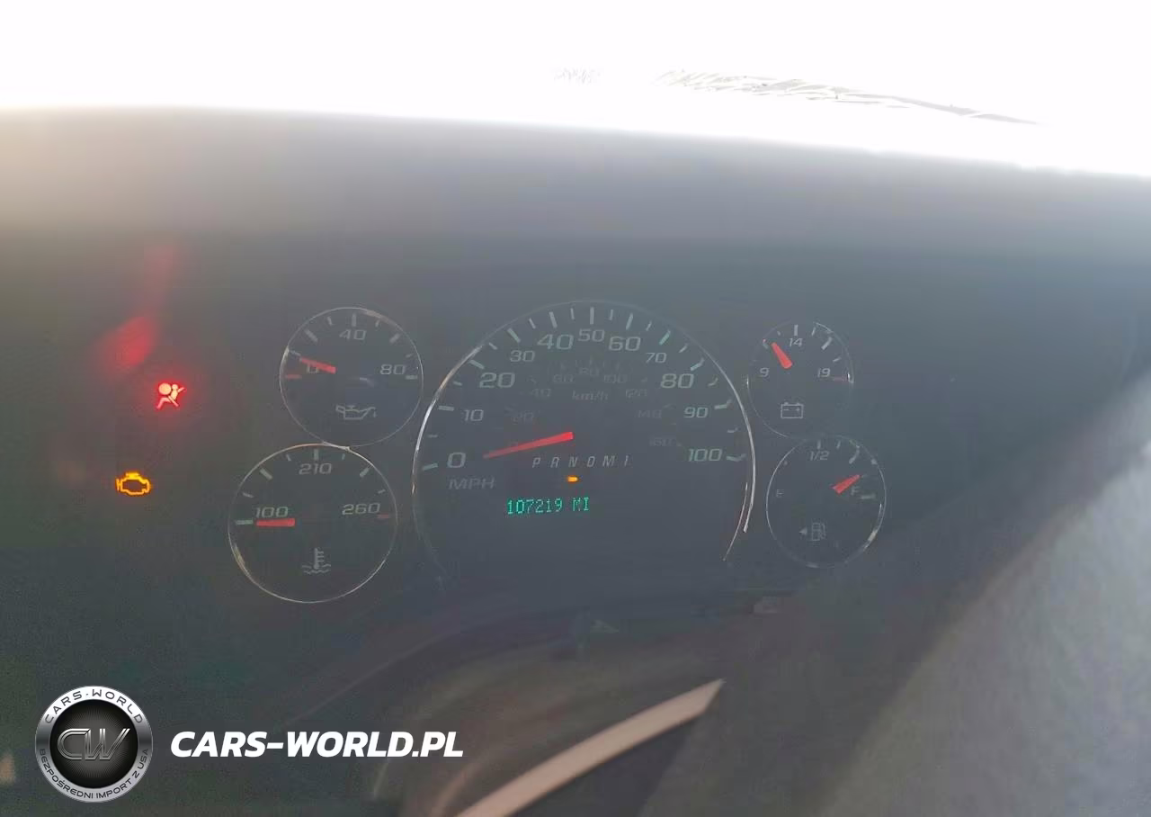 2017 Chevrolet Express 2500 Delivery Van VIN:1GCWGBFF2H1101155 - 9