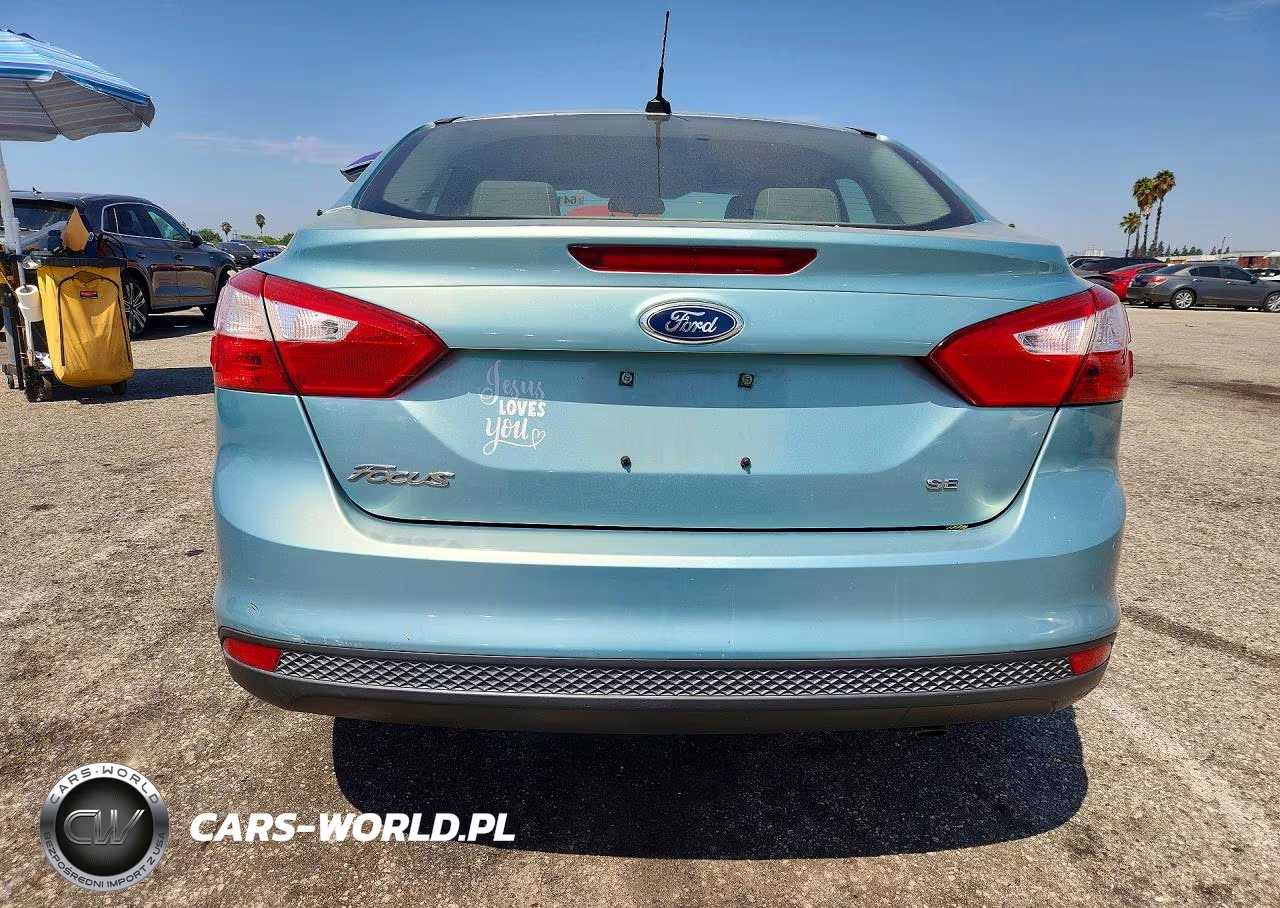 2012 Ford Focus Se VIN:1FAHP3F2XCL319973 - 6