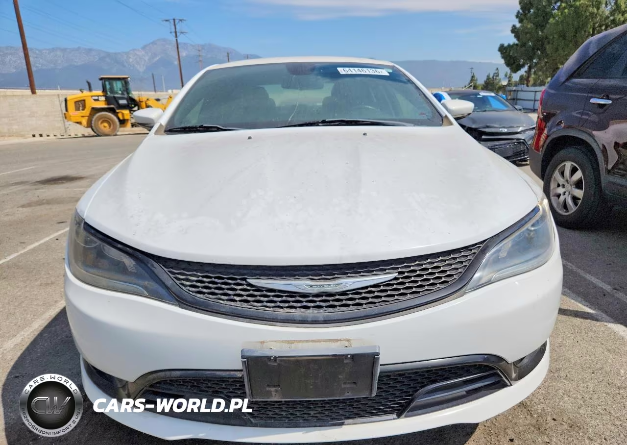 2016 Chrysler 200 S VIN:1C3CCCBB7FN746921 - 5