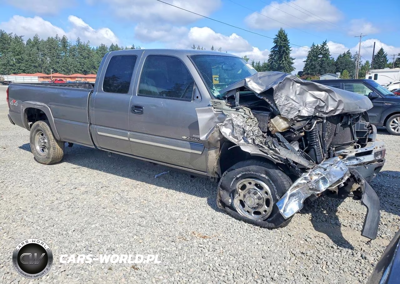 2007 Chevrolet Silverado K2500 Heavy Duty VIN:1GCHK29D27E166063 - 4
