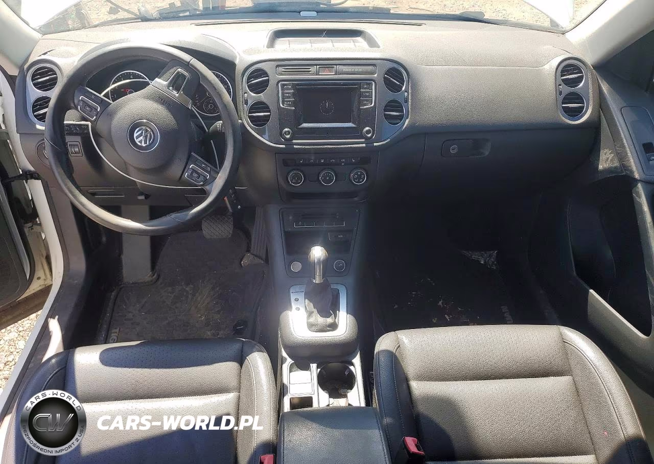 2016 Volkswagen Tiguan S VIN:WVGBV7AX2GW557218 - 8
