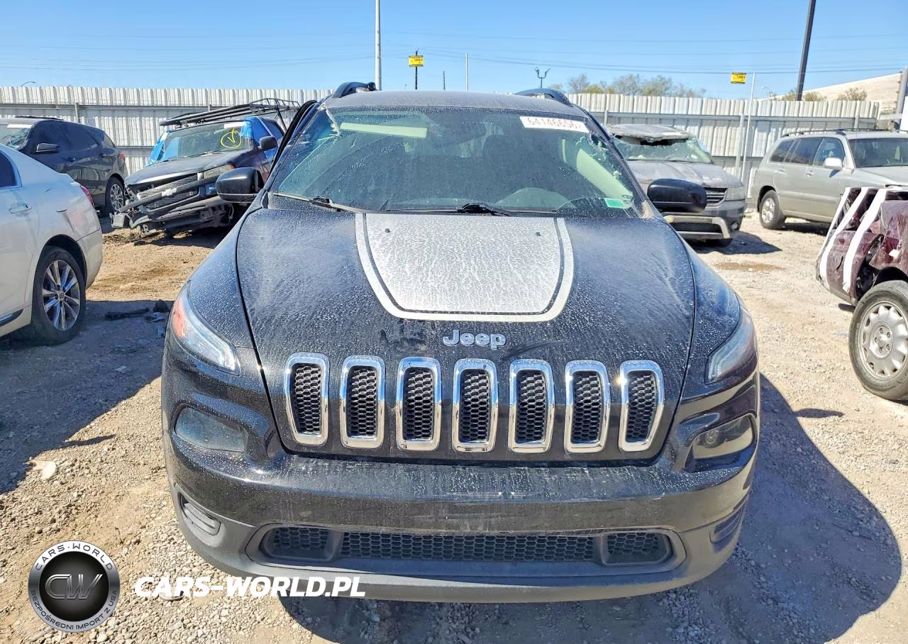 2016 Jeep Cherokee Sport VIN:1C4PJLAB8GW374070 - 5