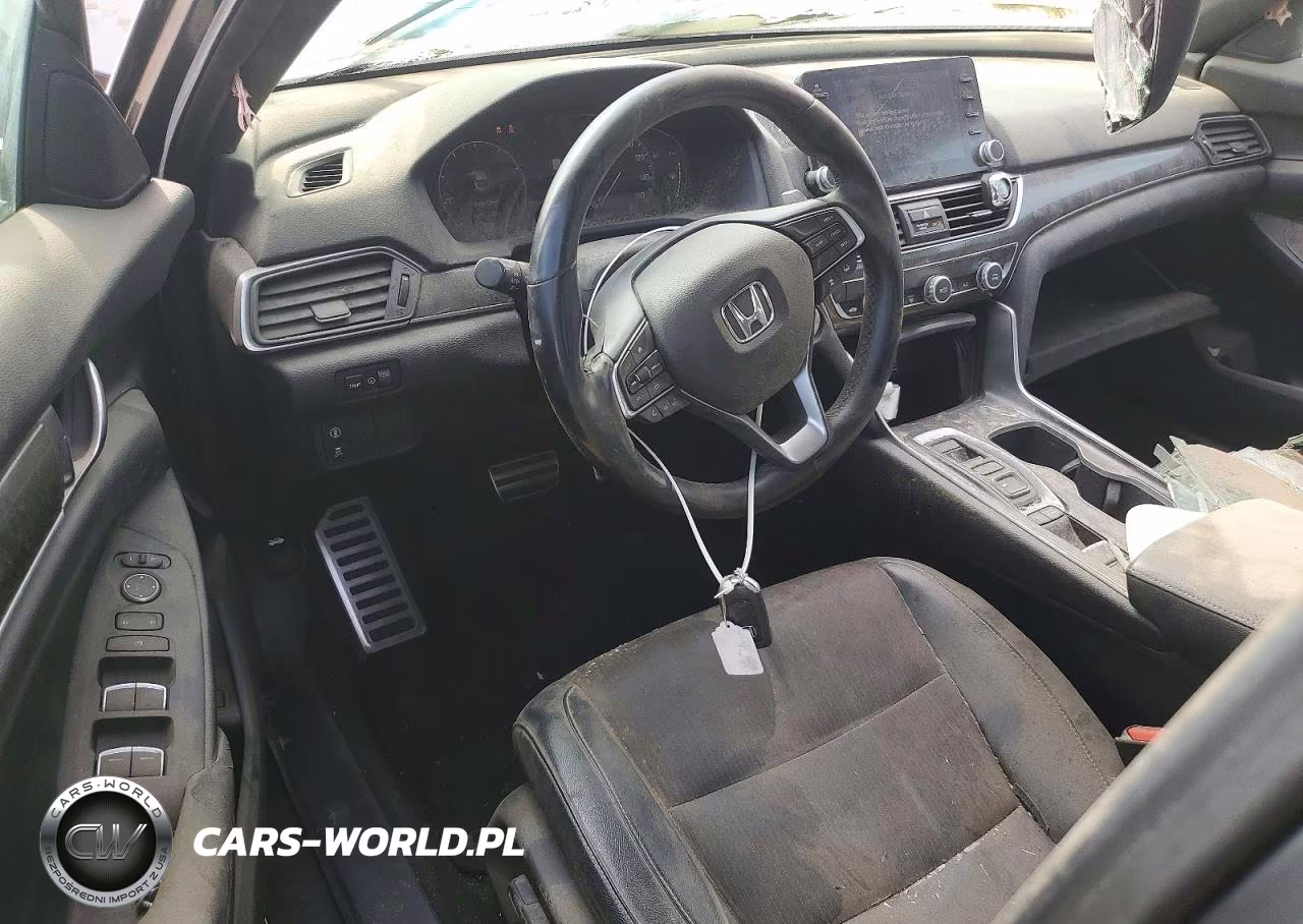 2018 Honda Accord Sport VIN:1HGCV2F3XJA008132 - 8