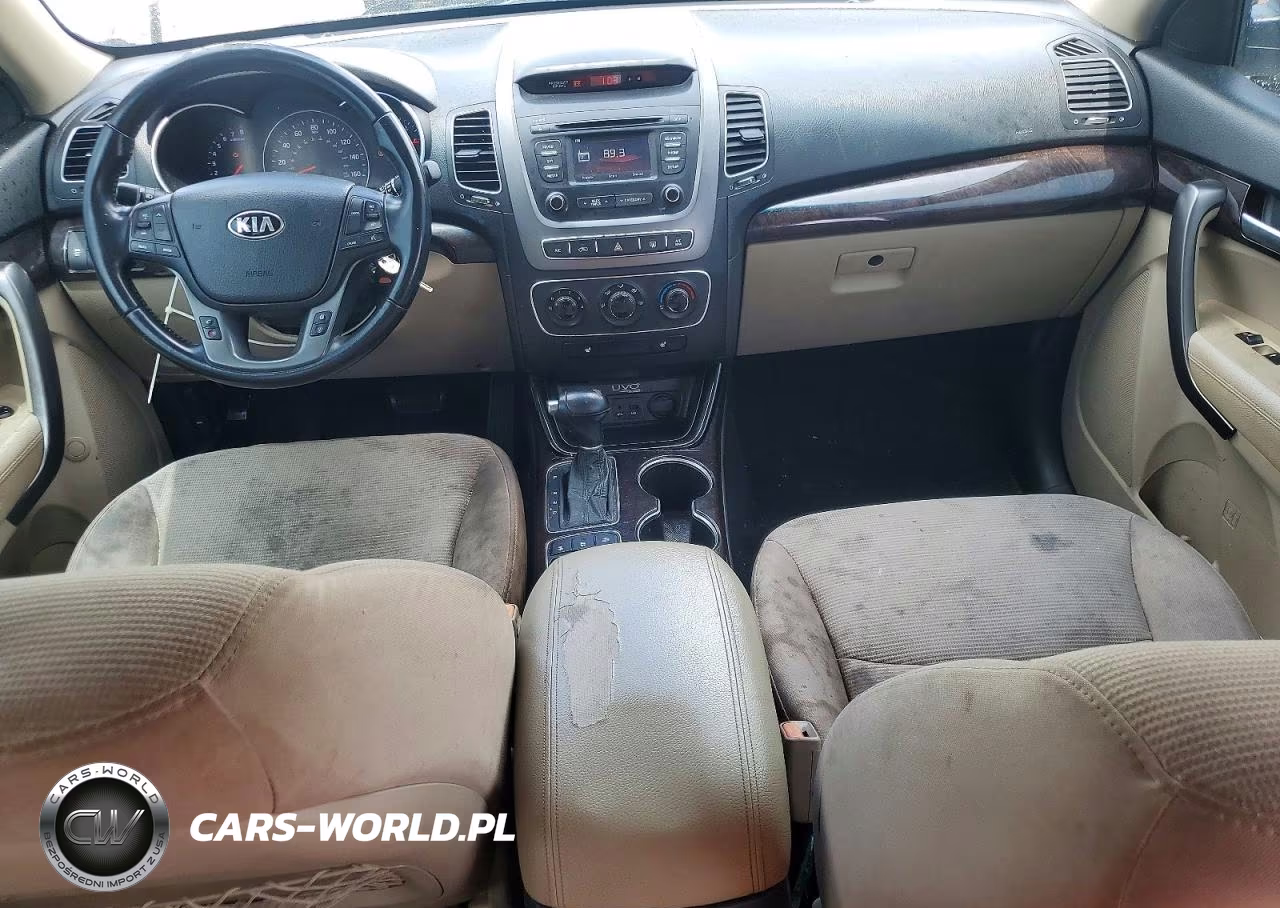 2014 Kia Sorento Lx VIN:5XYKT4A72EG479851 - 8