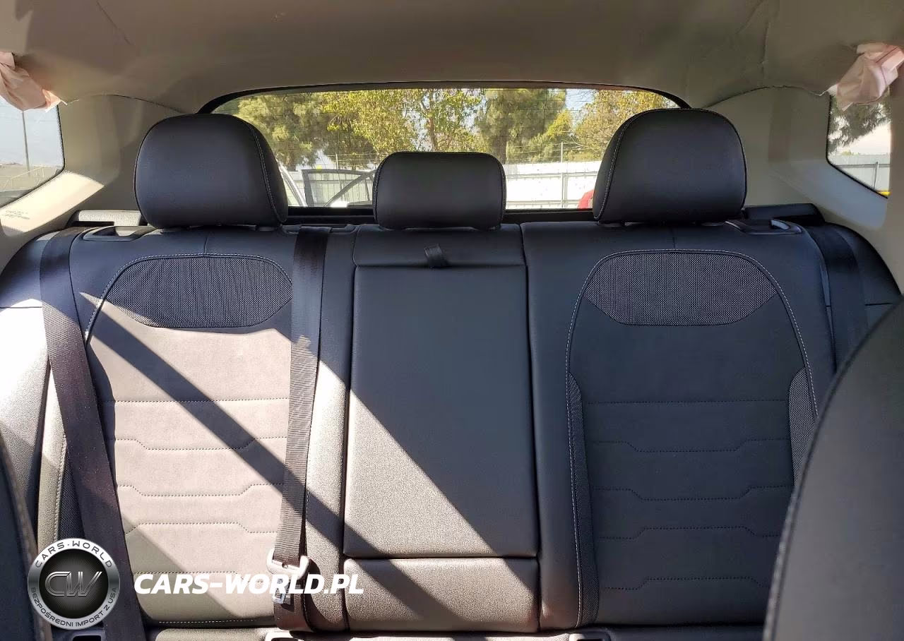 2025 Volkswagen Taos Se Black VIN:3VV3C7B20SM037093 - 10