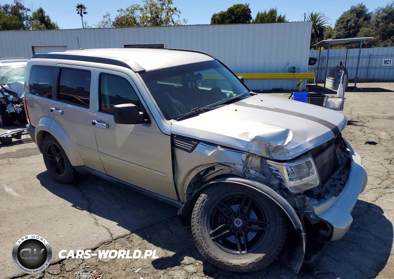 2008 Dodge Nitro Sxt VIN:1D8GU28K88W168354 - 4