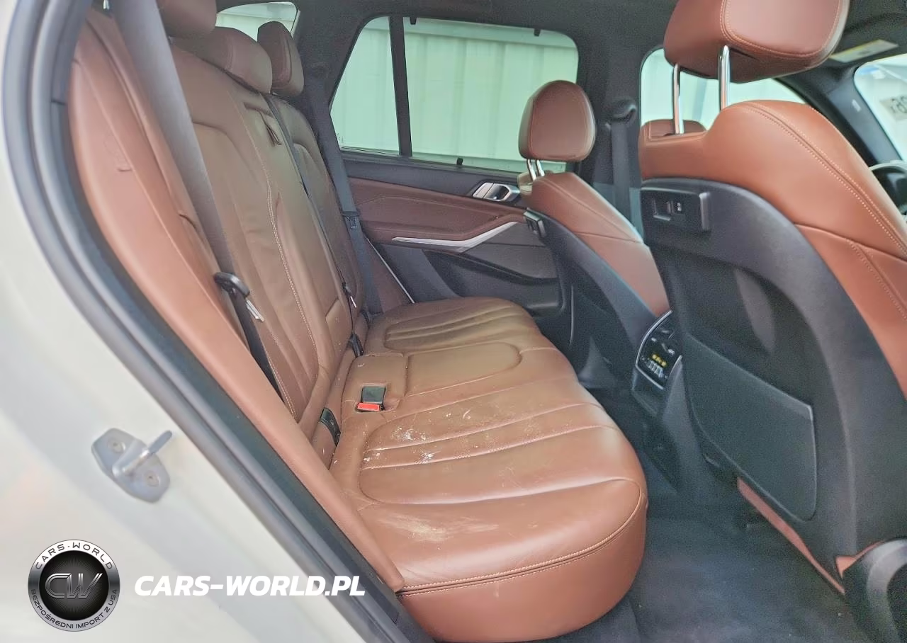 2019 BMW X5 xDrive40I VIN:5UXCR6C5XKLB12207 - 11