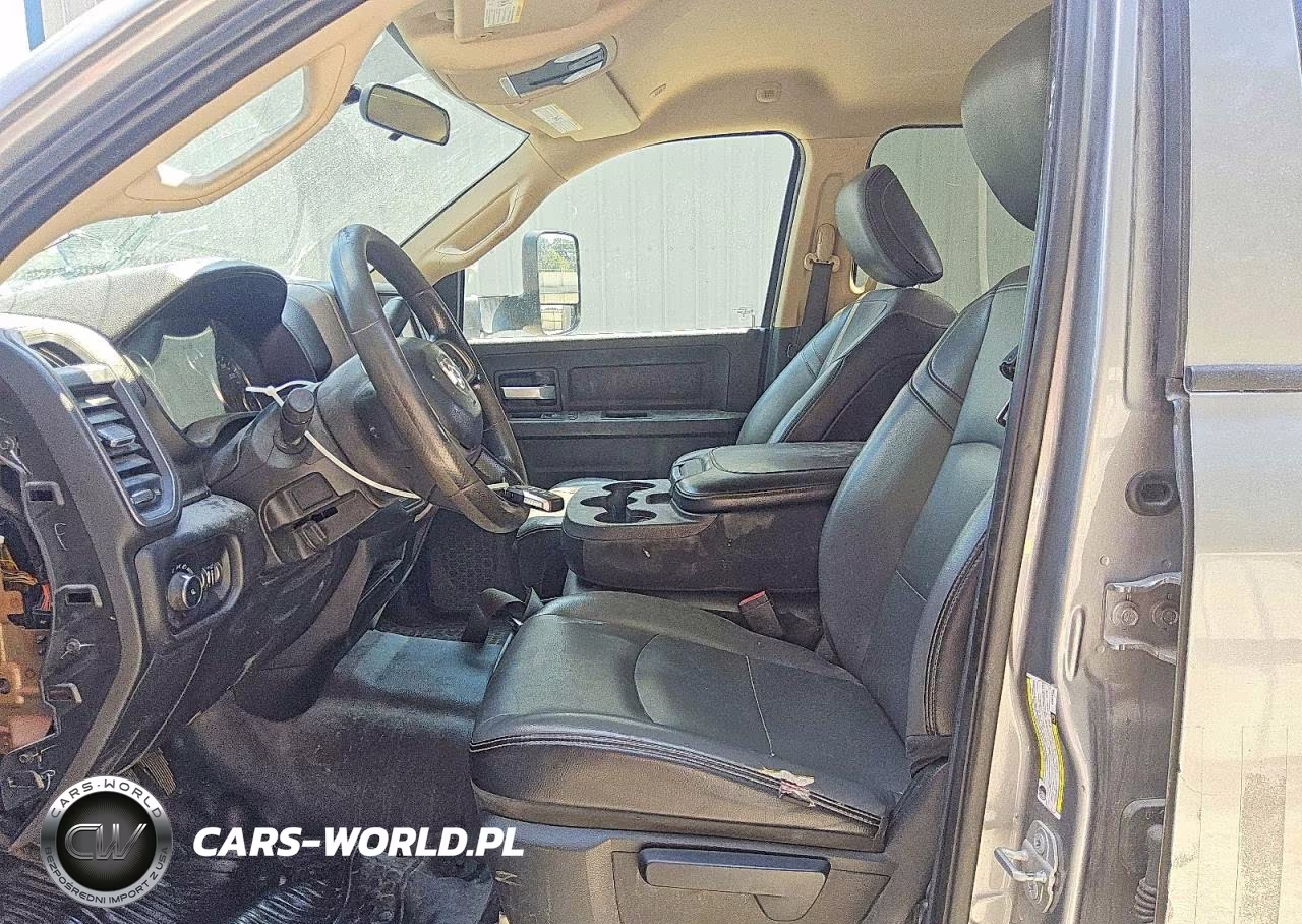 2019 Ram 2500 Tradesman VIN:3C6UR4HL3KG534371 - 7