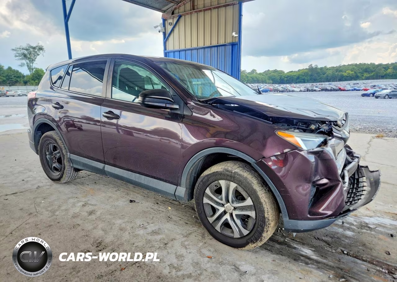 2018 Toyota Rav4 Le VIN:2T3BFREV0JW838607 - 4