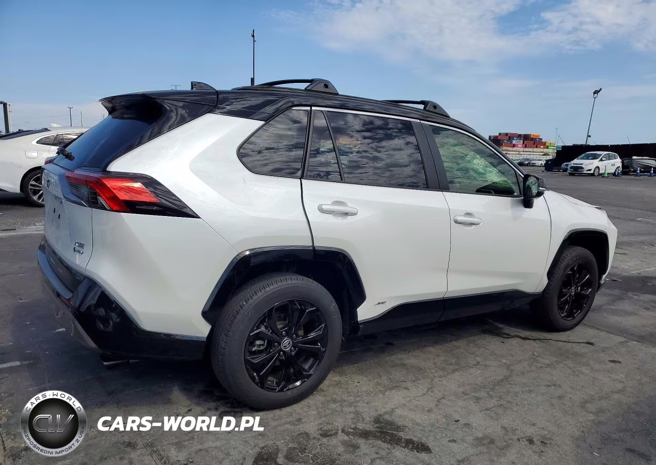 2025 Toyota Rav4 Xse VIN:JTME6RFV2SD580312 - 3