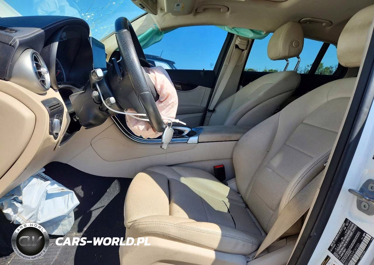 2017 Mercedes-Benz Glc Coupe 300 4Matic VIN:WDC0J4KB2HF247333 - 7