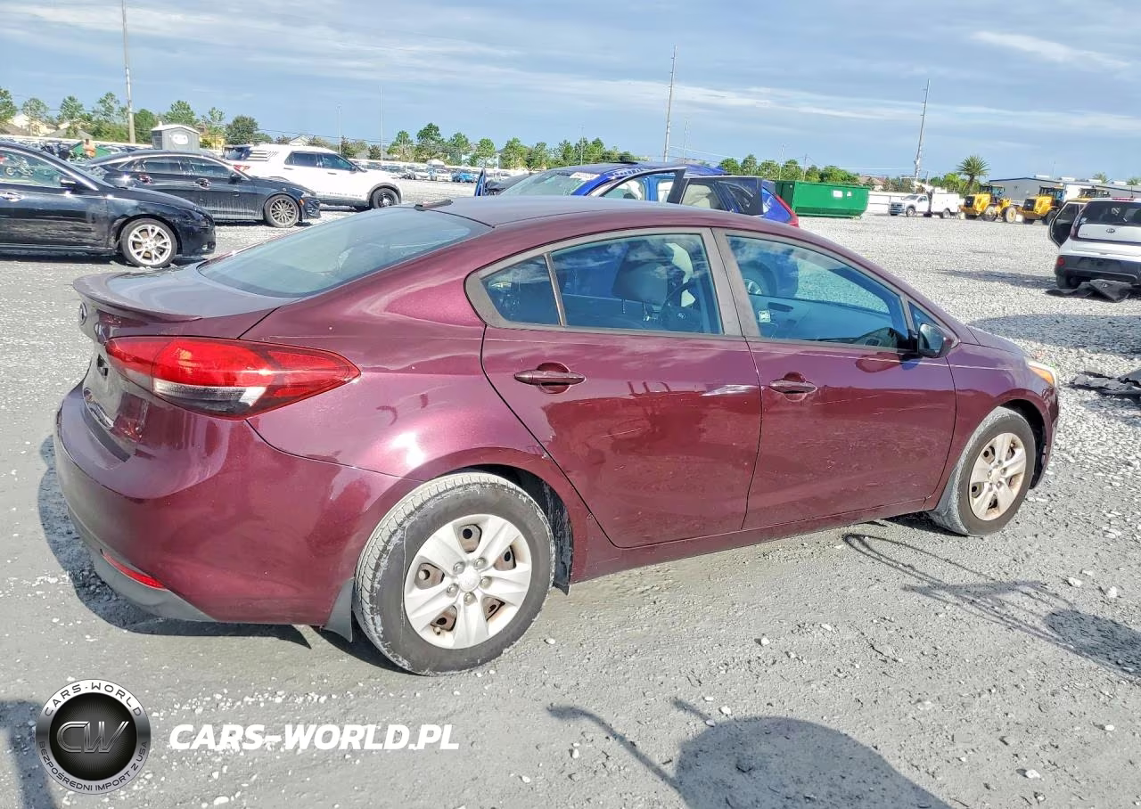 2018 Kia Forte Lx VIN:3KPFK4A75JE199708 - 3