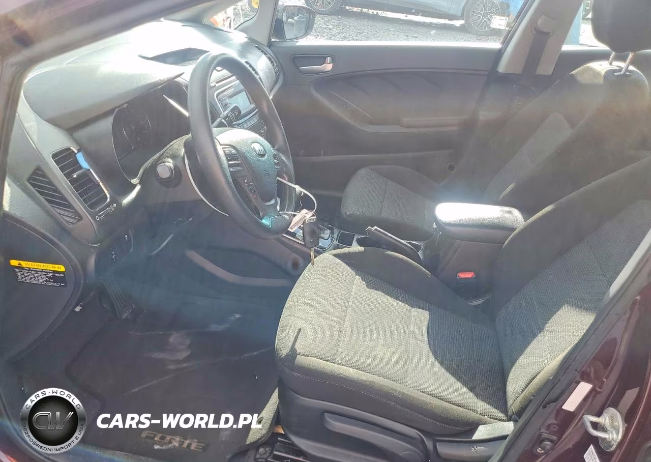 2018 Kia Forte Lx VIN:3KPFK4A75JE199708 - 7