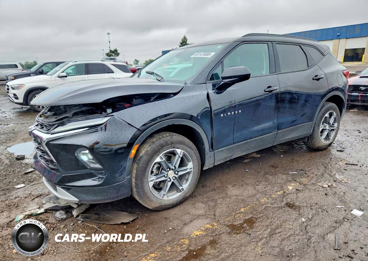 2025 Chevrolet Blazer 2Lt VIN:3GNKBCR4XSS174316 - 1