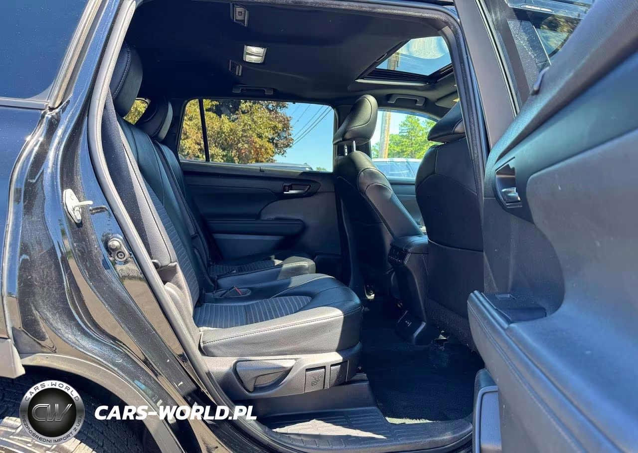 2023 Toyota Highlander Xse VIN:5TDKDRBH7PS508087 - 6