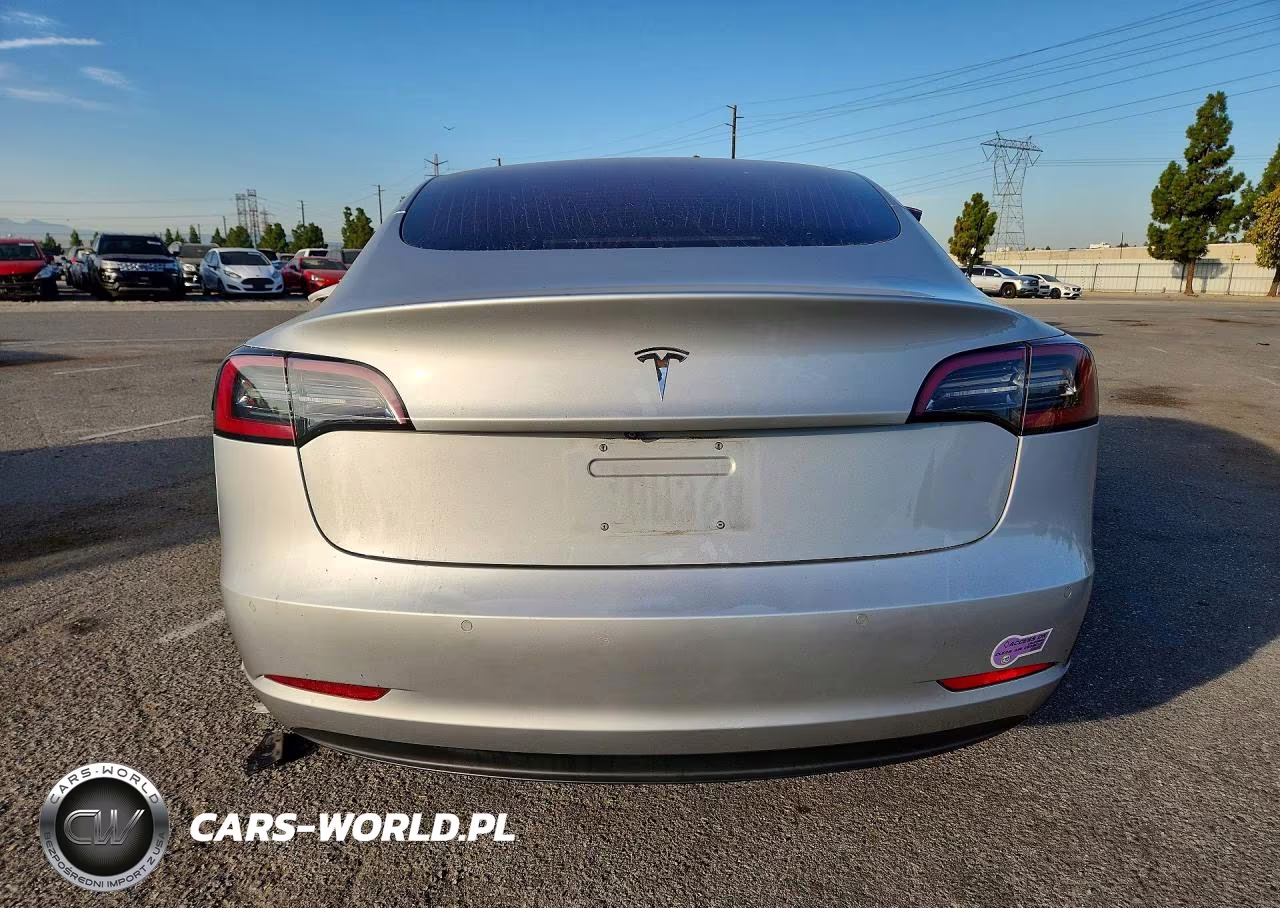 2018 Tesla Model 3 VIN:5YJ3E1EA9JF053451 - 6