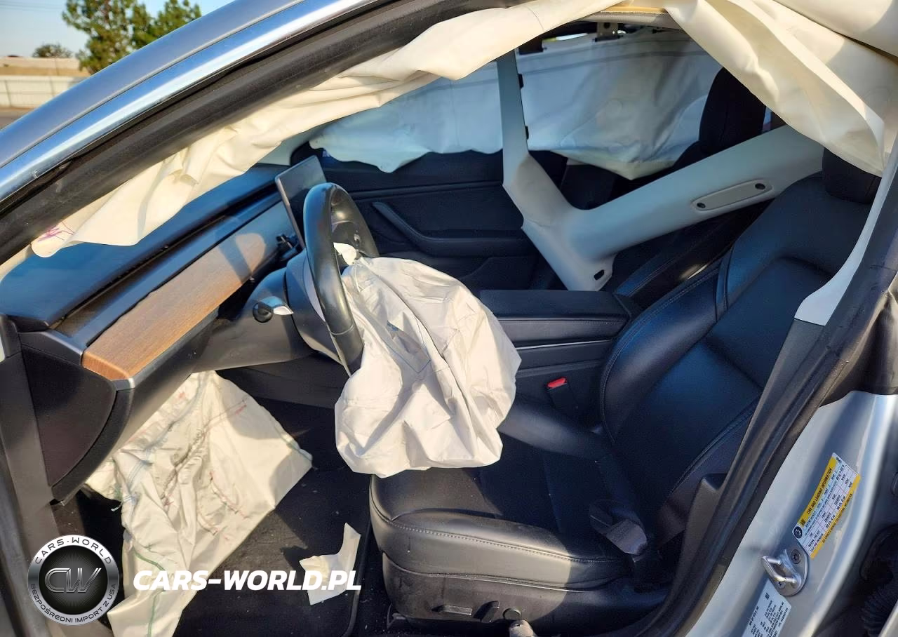 2018 Tesla Model 3 VIN:5YJ3E1EA9JF053451 - 7