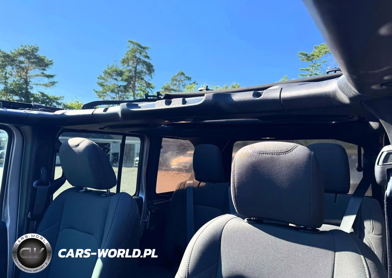 2018 Jeep Wrangler Unlimited Sport VIN:1C4HJXDG4JW171848 - 11