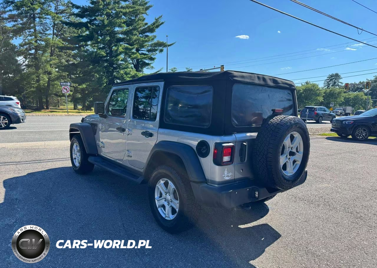 2018 Jeep Wrangler Unlimited Sport VIN:1C4HJXDG4JW171848 - 3