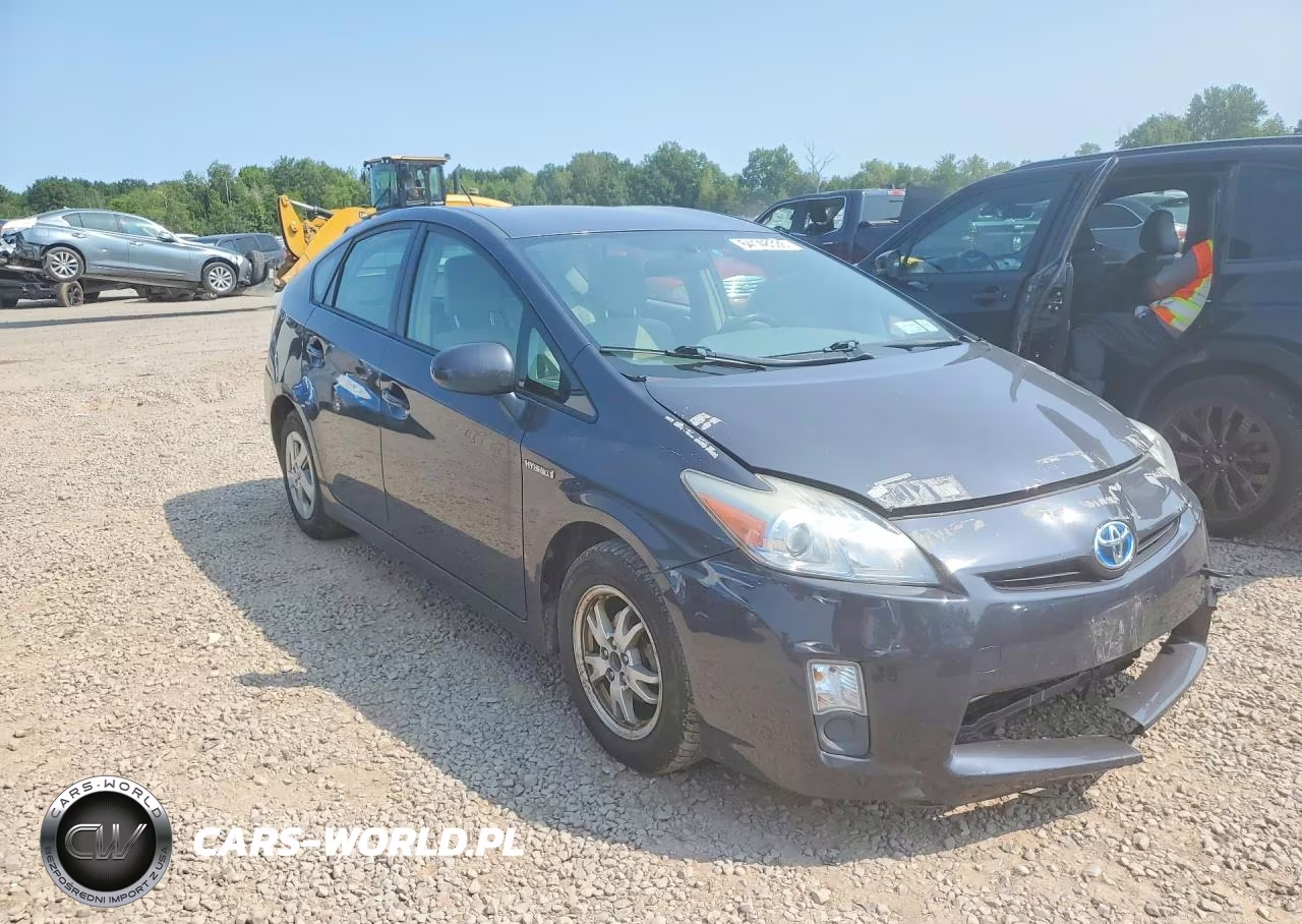 2011 Toyota Prius VIN:JTDKN3DU2B5356142 - 4