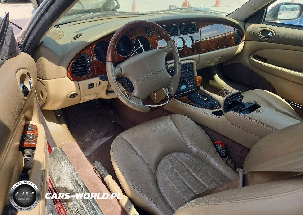 2002 Jaguar Xk8 VIN:SAJDA42CX2NA24037 - 8