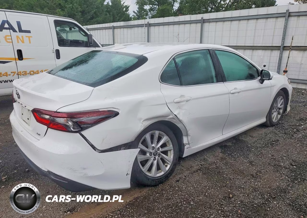 2021 Toyota Camry Le VIN:4T1C11AK7MU433048 - 3