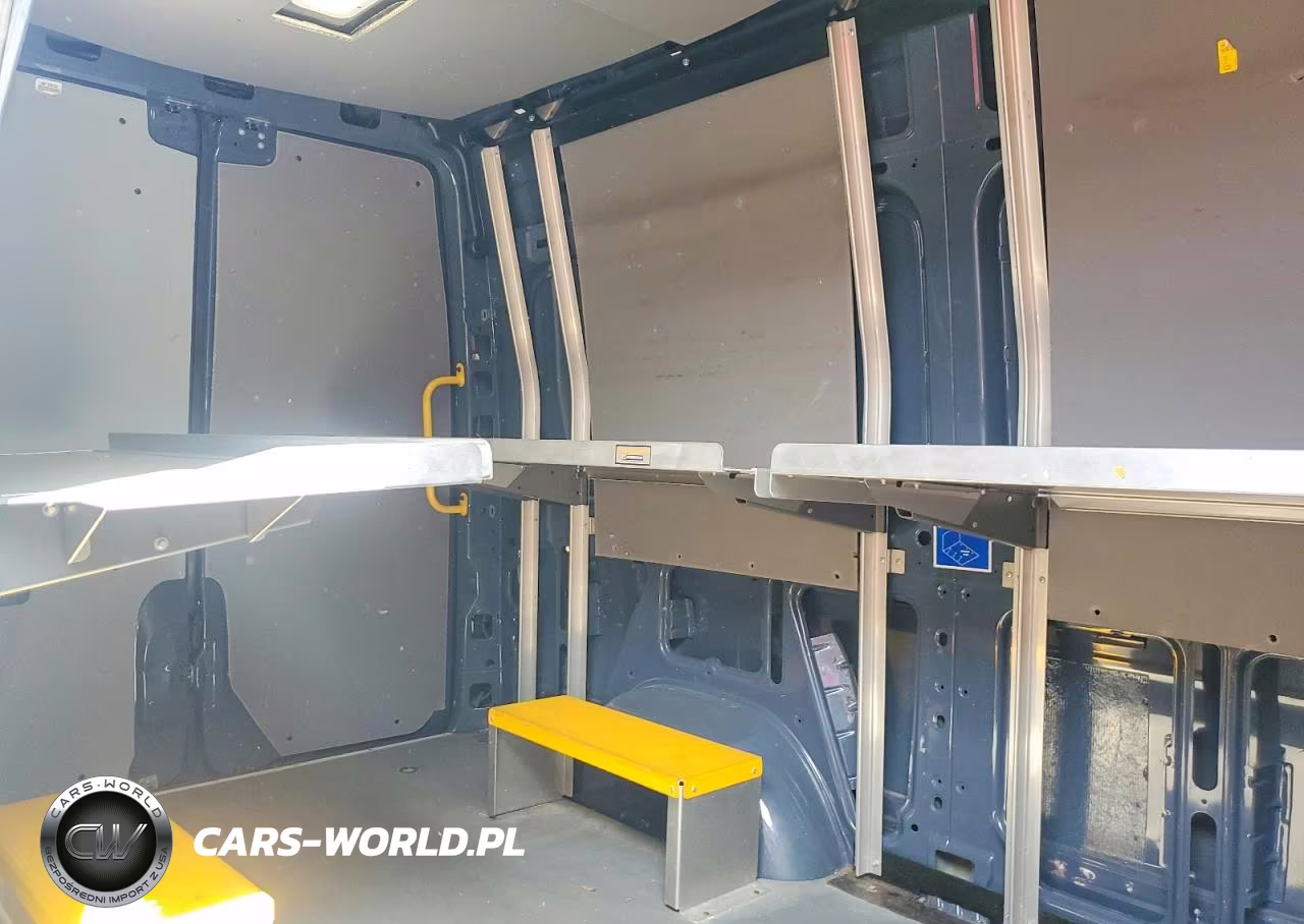 2019 Mercedes-Benz Sprinter 2500-3500 VIN:WD4PF0CD5KT004712 - 11