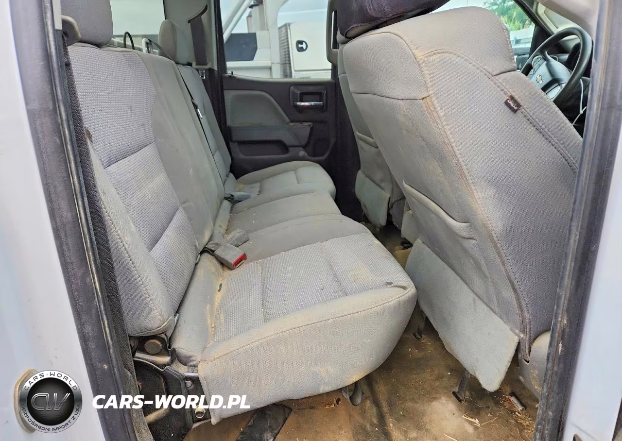 2019 Chevrolet Silverado C2500 Heavy Duty VIN:2GB2CREG8K1235719 - 10