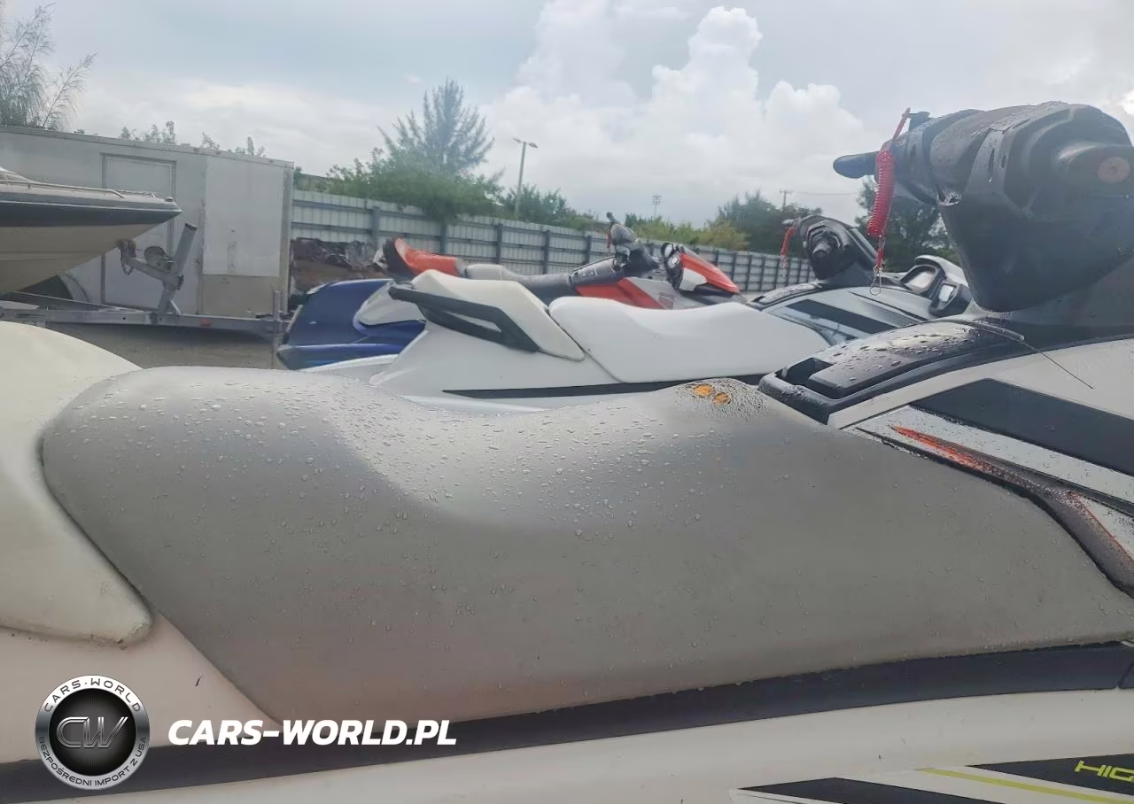 2019 Yamaha Wave Runner Jet Ski VIN:YAMA3530D919 - 5