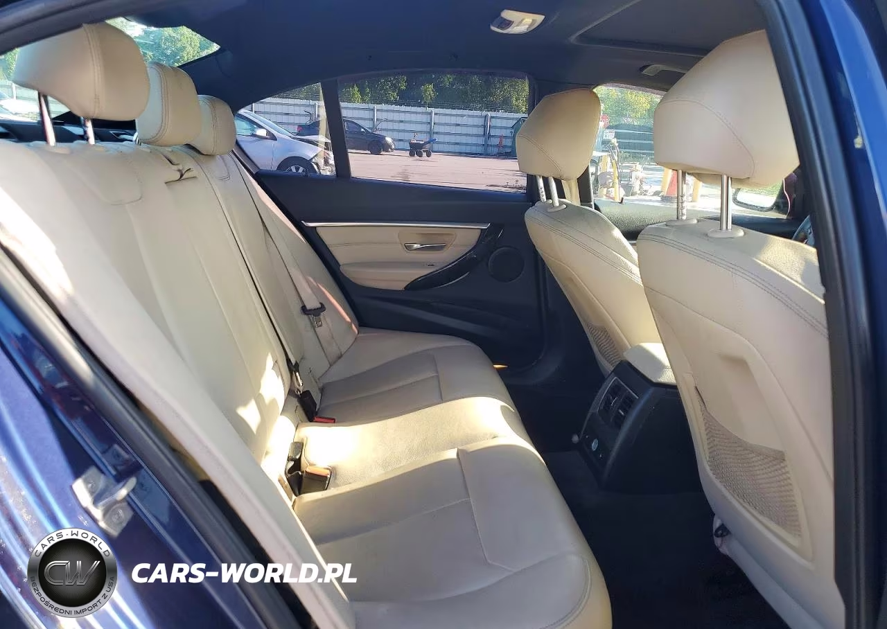 2017 BMW 330 Xi VIN:WBA8D9G50HNU60266 - 10