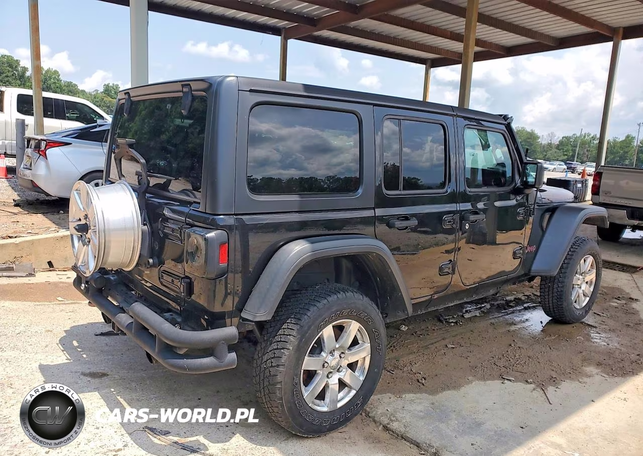 2018 Jeep Wrangler Unlimited Rubicon VIN:1C4HJXFN8JW175901 - 3