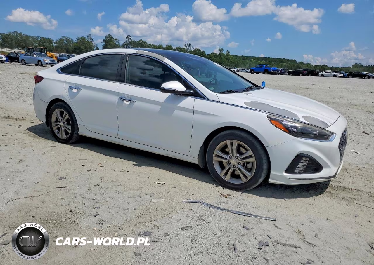 2018 Hyundai Sonata Limited VIN:5NPE34AF3JH720548 - 4
