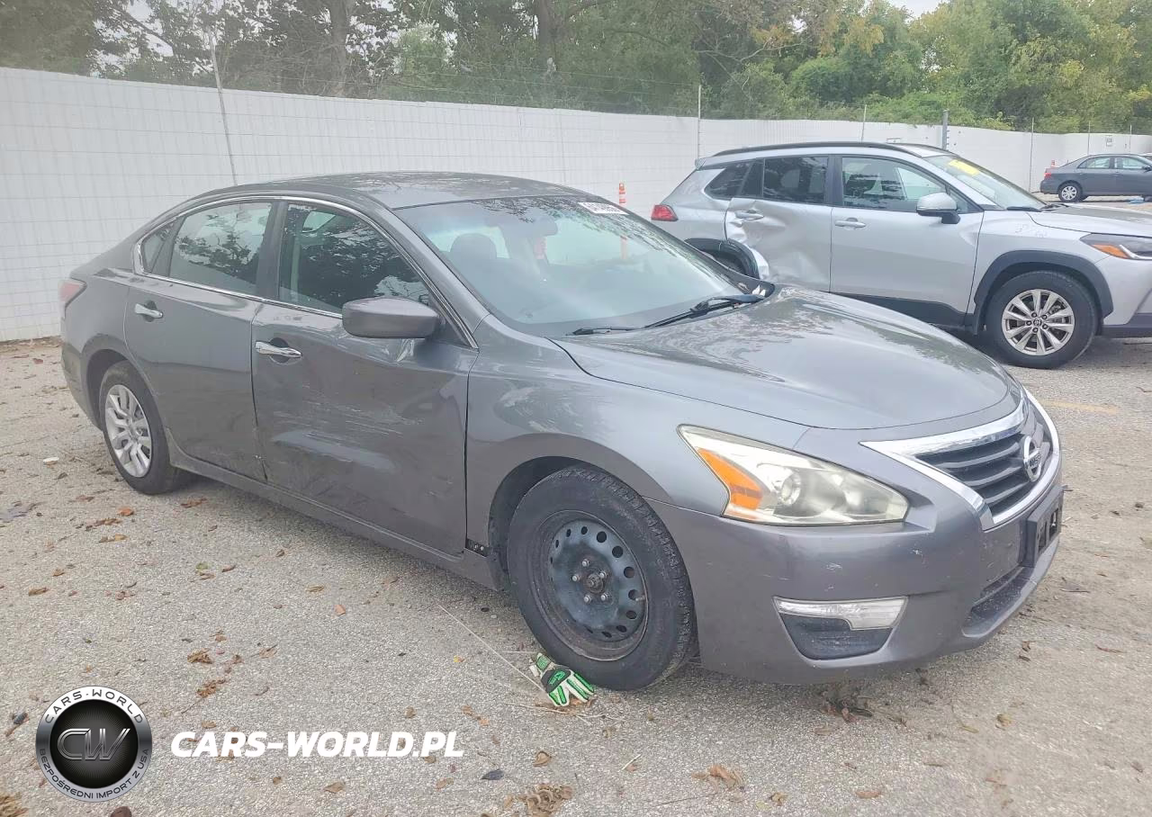 2014 Nissan Altima 2.5 VIN:1N4AL3AP2EC402493 - 4