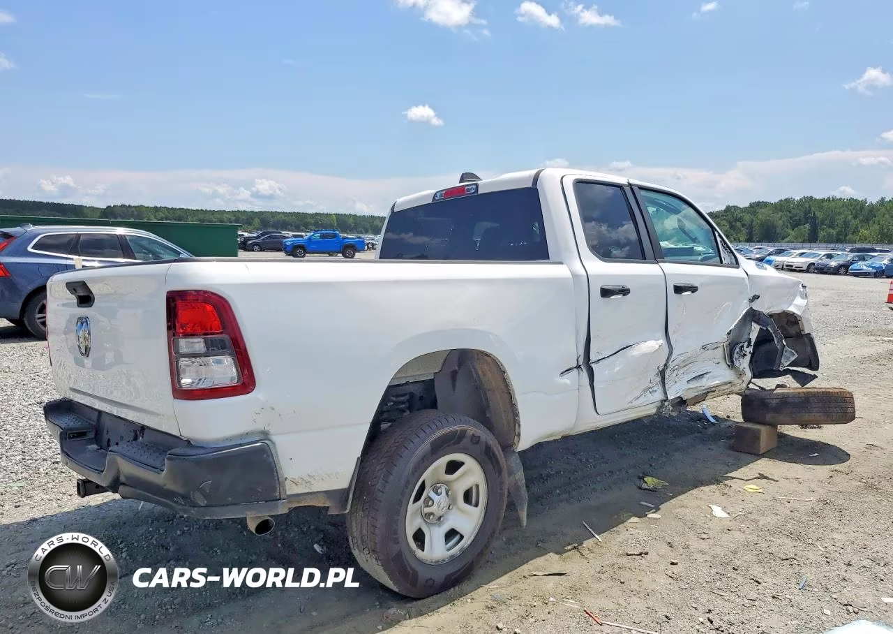 2023 Ram 1500 Tradesman VIN:1C6SRECG9PN515796 - 3