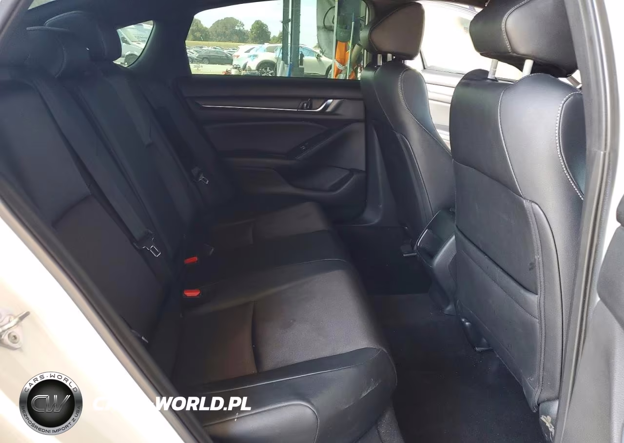 2019 Honda Accord Sport VIN:1HGCV1F31KA016390 - 10