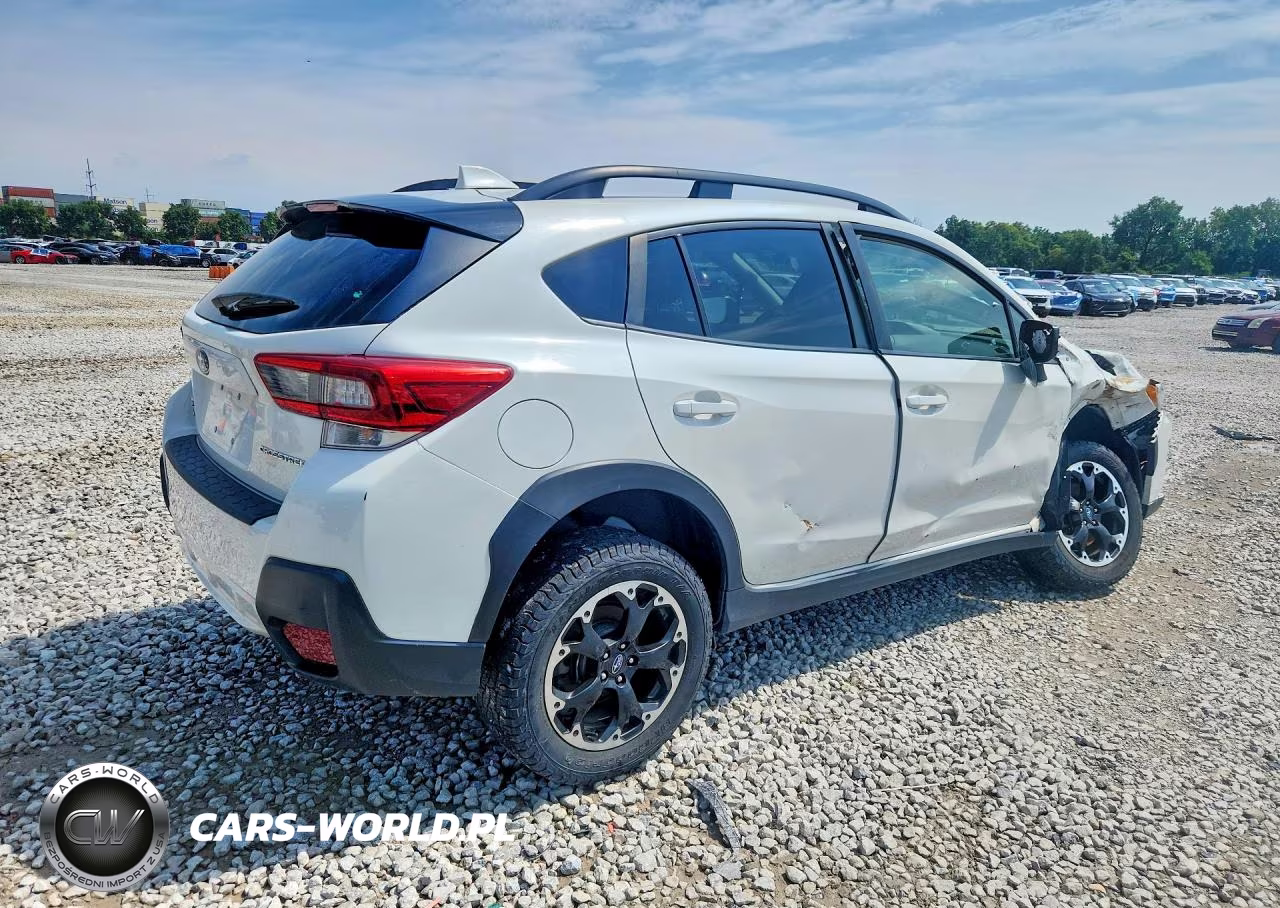 2021 Subaru Crosstrek Premium VIN:JF2GTAPC1M8257351 - 3