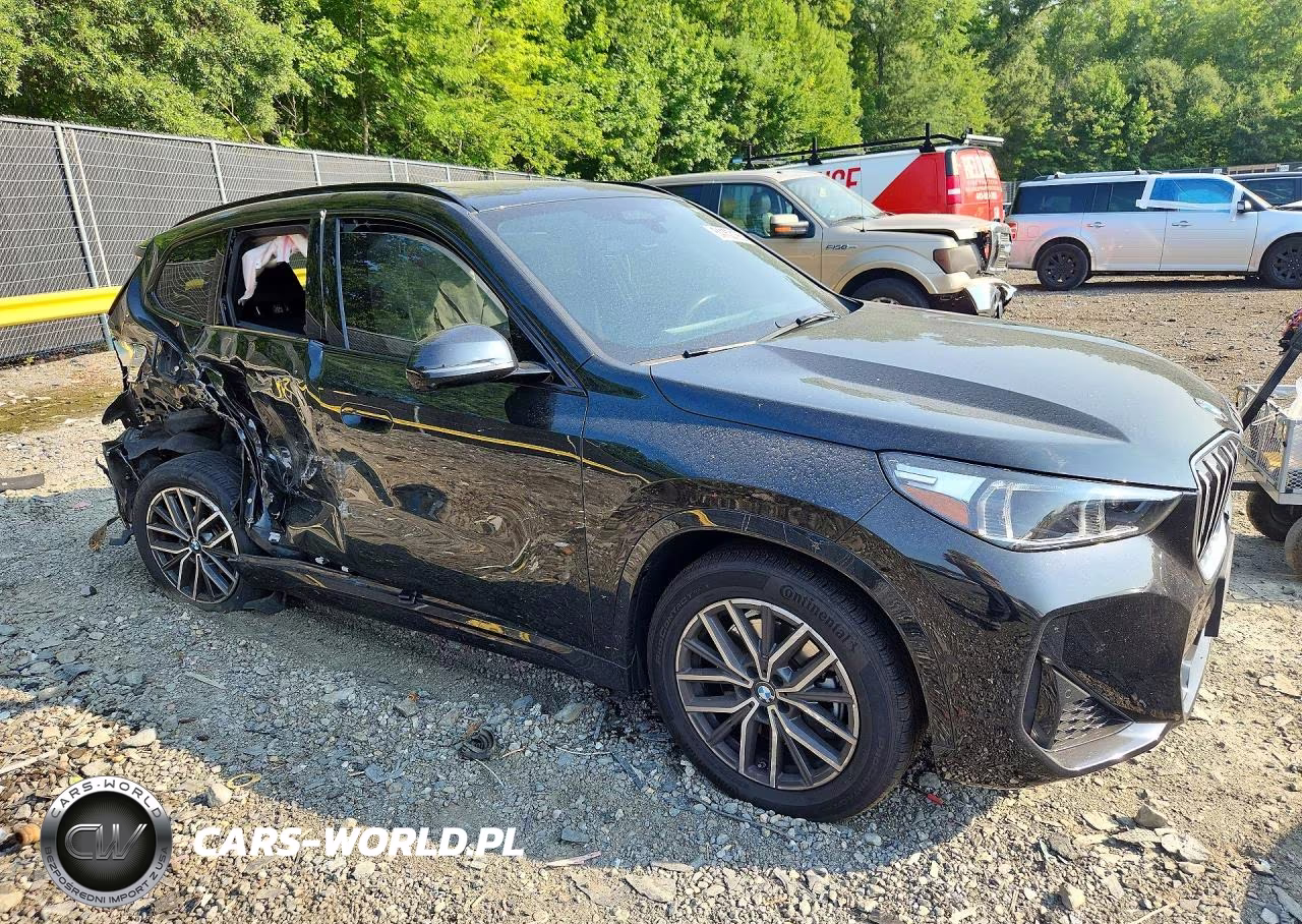 2023 BMW X1 xDrive28I VIN:WBX73EF0XP5X32565 - 4